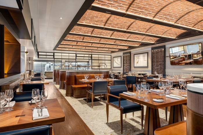 Oceania Cruises A-Class Ember 3.jpg